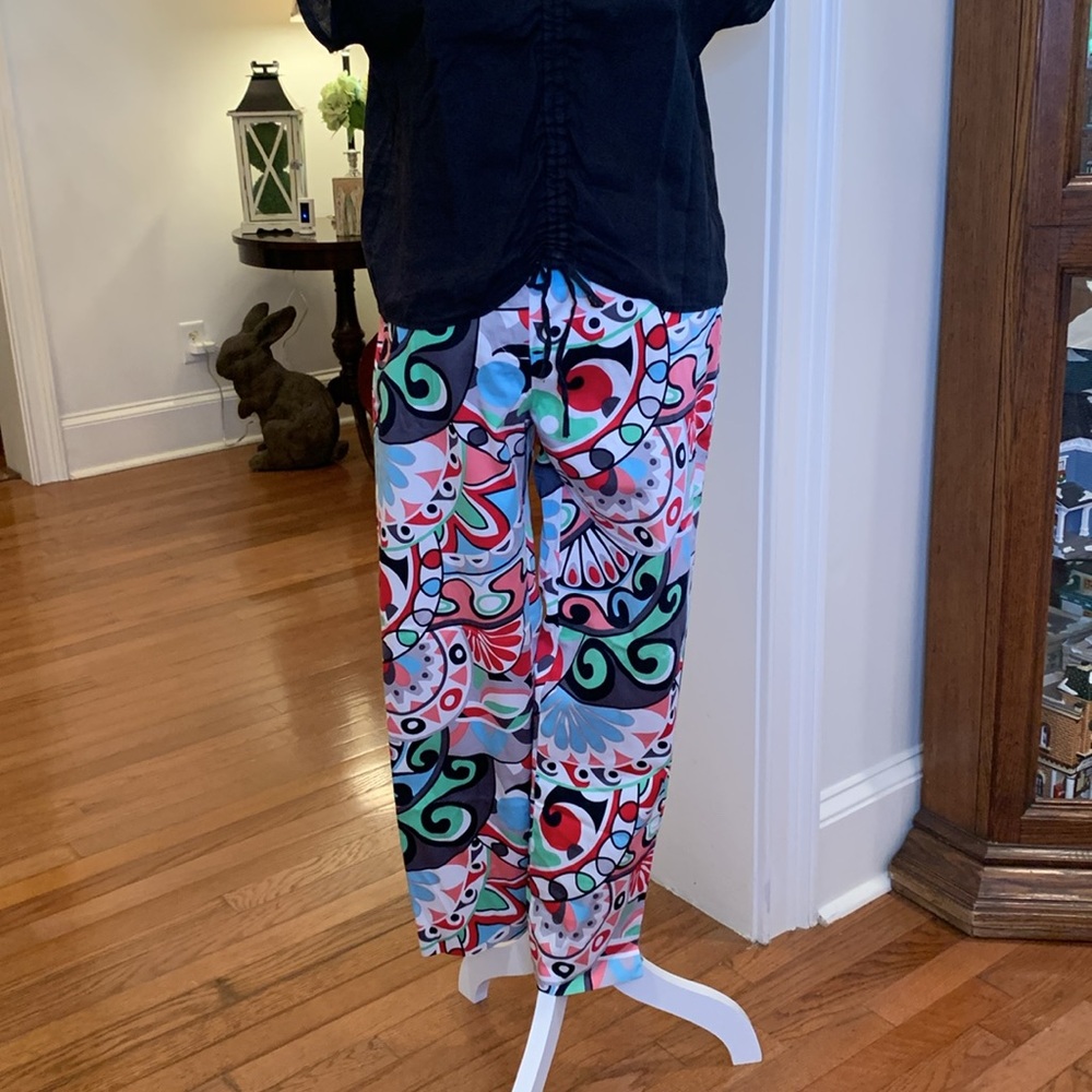 Savvy by DT Studio Red and Black Straight Leg Pants